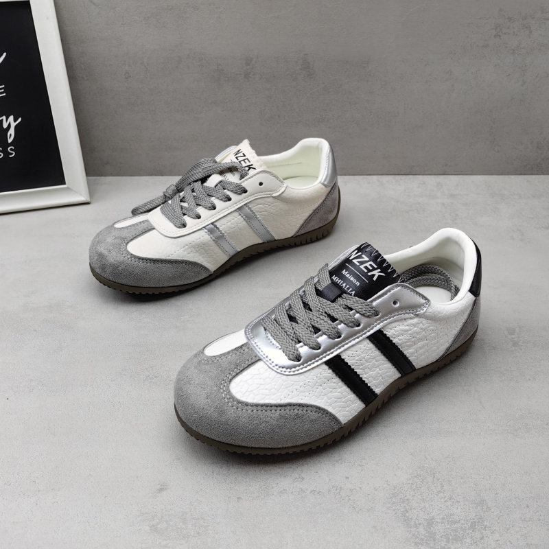 2026春秋新款韩版日常防滑系带休闲平底运动鞋学生德训女单鞋,女鞋,德训鞋,淘宝优惠券,粉丝福利购,淘宝优惠卷