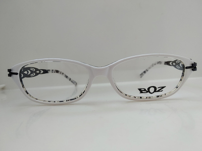 BOZ PLATINE 1316 白色框眼镜 女小脸平面镜