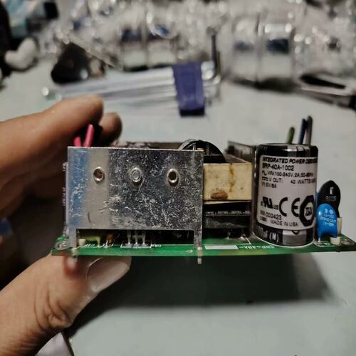 议价SRP-40A-1002 TUV工业设备电源5V8A～件