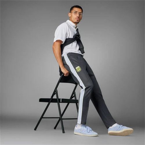 Adidas/阿迪达斯 三叶草 世界杯阿根廷队 直筒小脚运动长裤IU2157