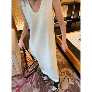 EEWEN 气质时髦宽松廓形显瘦方领无袖连衣裙女背心长裙秋冬内搭