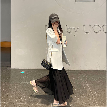 白色醋酸短袖西装外套女2025新款夏天薄款小西装高级感休闲西服夏