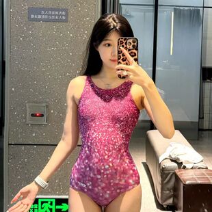泳衣女新款 显瘦遮肚连体三角性感低叉保守紧身游泳馆竞速运动泳装