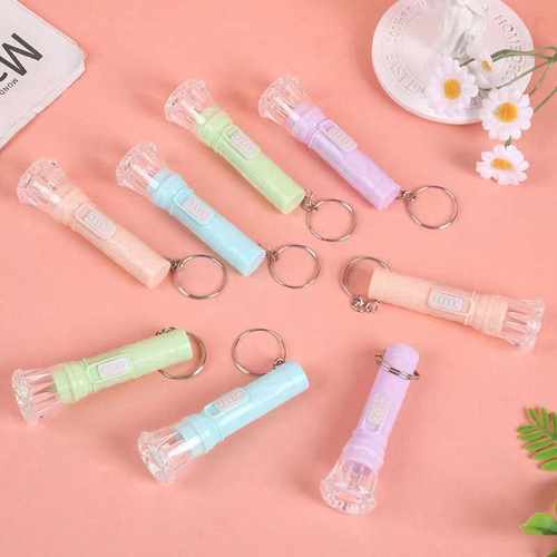 地摊塑料迷你照亮小玩意手电筒