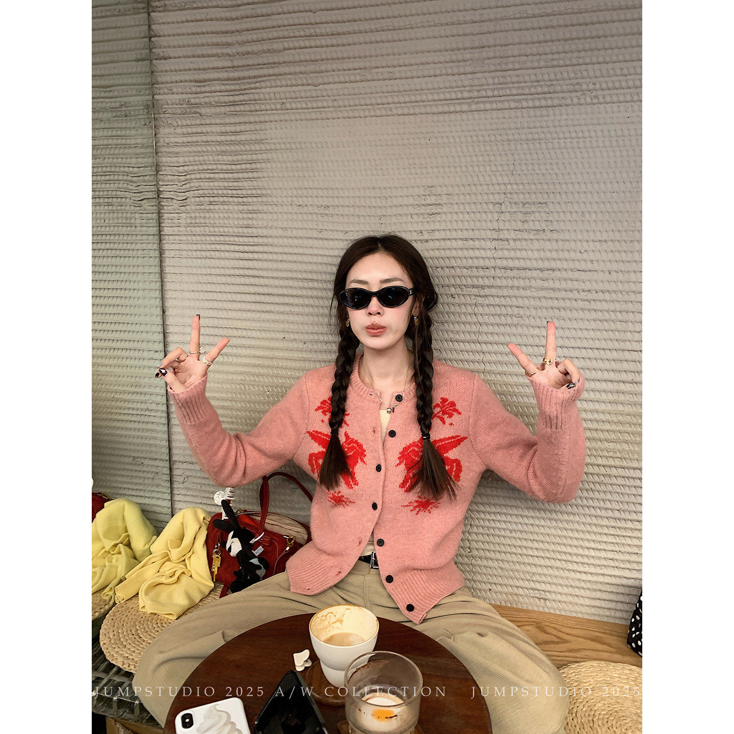 草莓跳  复古圣诞小马提花圆领针织开衫女冬季宽松慵懒毛衣外套