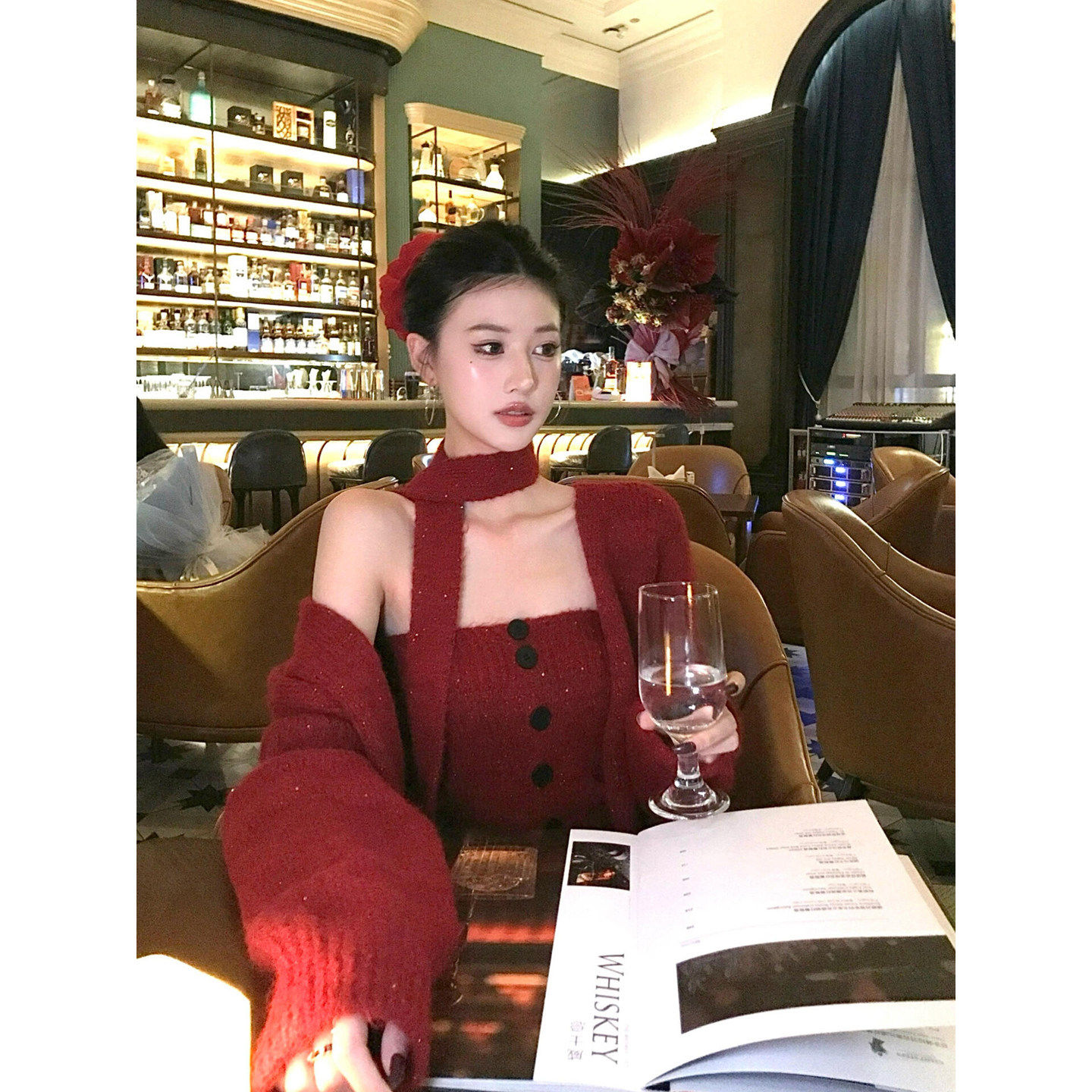 氛围感毛衣外套女春季外衣韩系新年穿搭红色针织开衫外穿纯欲上衣