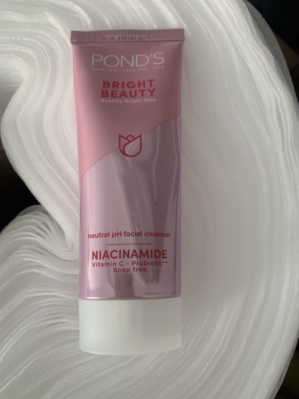 泰国正品ponds/旁氏洗面奶亮采净白粉润白皙亮肤保湿控油清爽100g