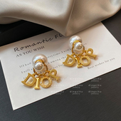 韦雪同款 双面珍珠耳环女复古高级感轻奢气质耳钉金色字母吊坠耳饰