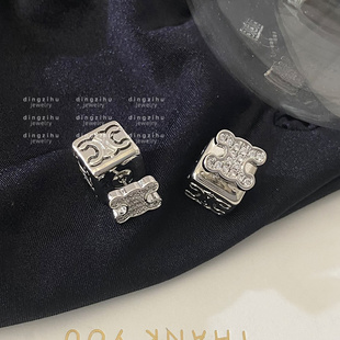 凯旋门高级感字母耳环女小众设计轻奢银色耳饰气质耳钉2023新款