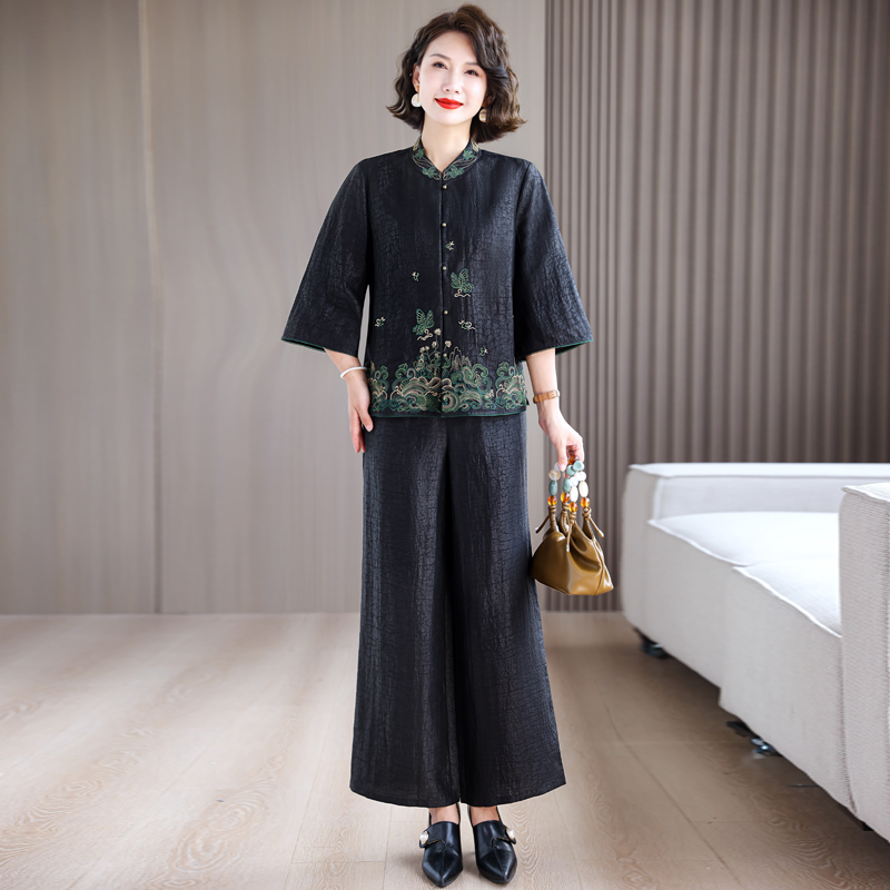 真丝香云纱套装女中老年妈妈新中式旗袍上衣刺绣桑蚕丝宽松两件套