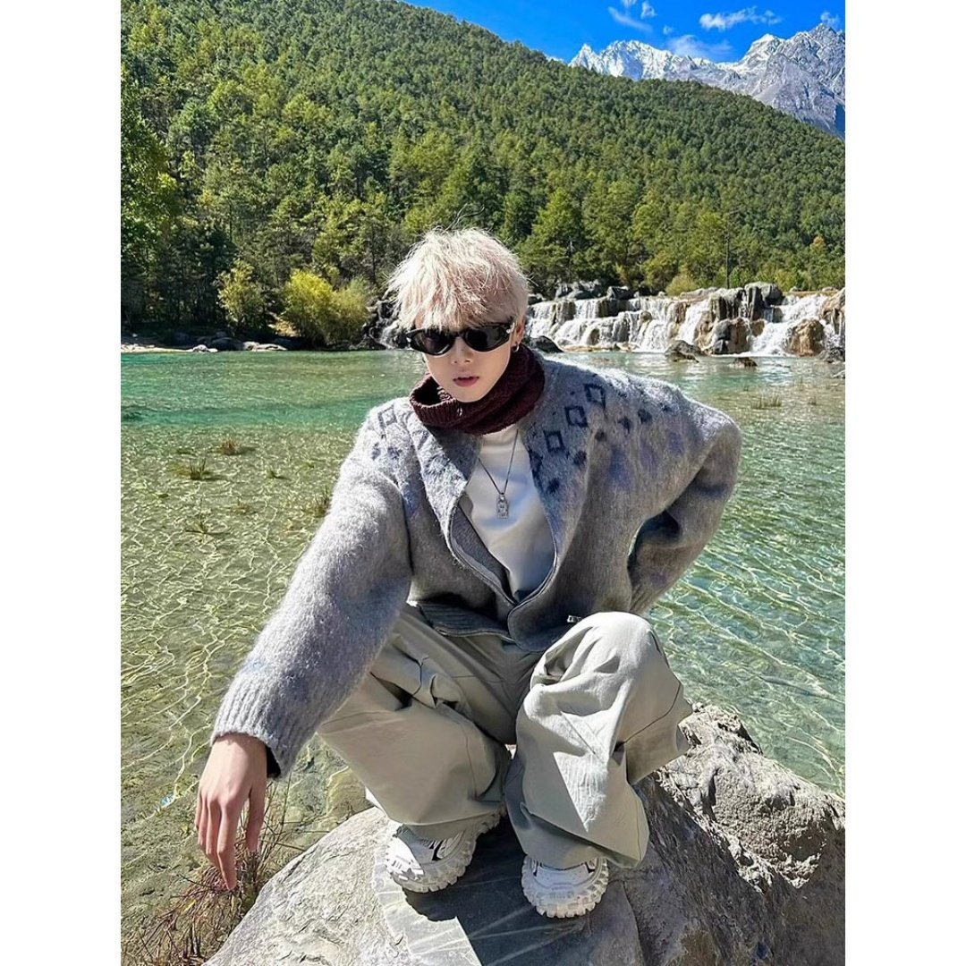 费尔岛灰色高级感拉链毛衣外套男生冬季保暖宽松休闲百搭针织开衫