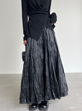 拖延症/小众皮质褶皱不显胯进口打皱机工艺半身裙 秋冬黑色半裙女