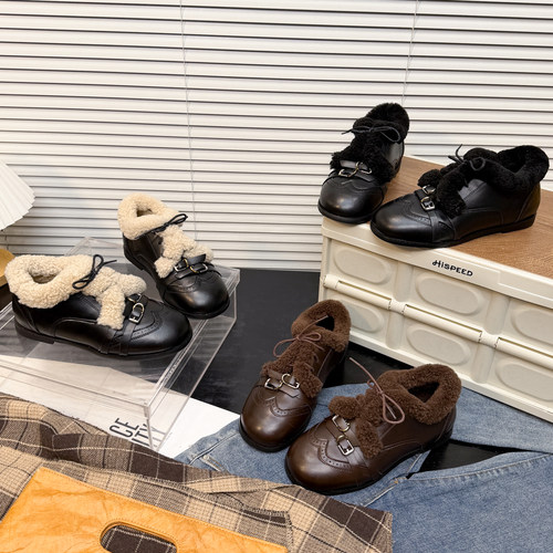 英伦风复古皮带扣毛毛小皮鞋棉鞋