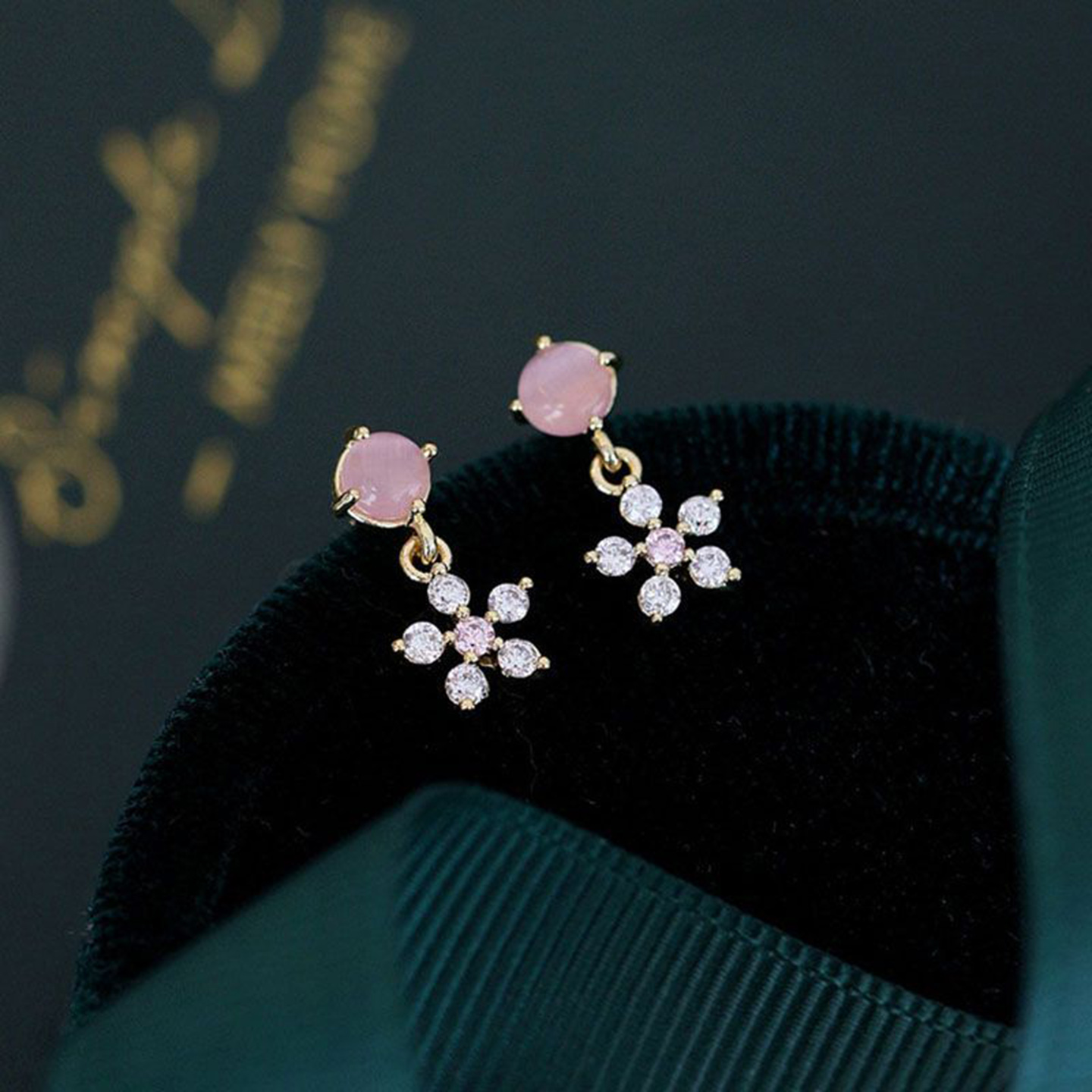 超闪锆石小花朵耳钉女