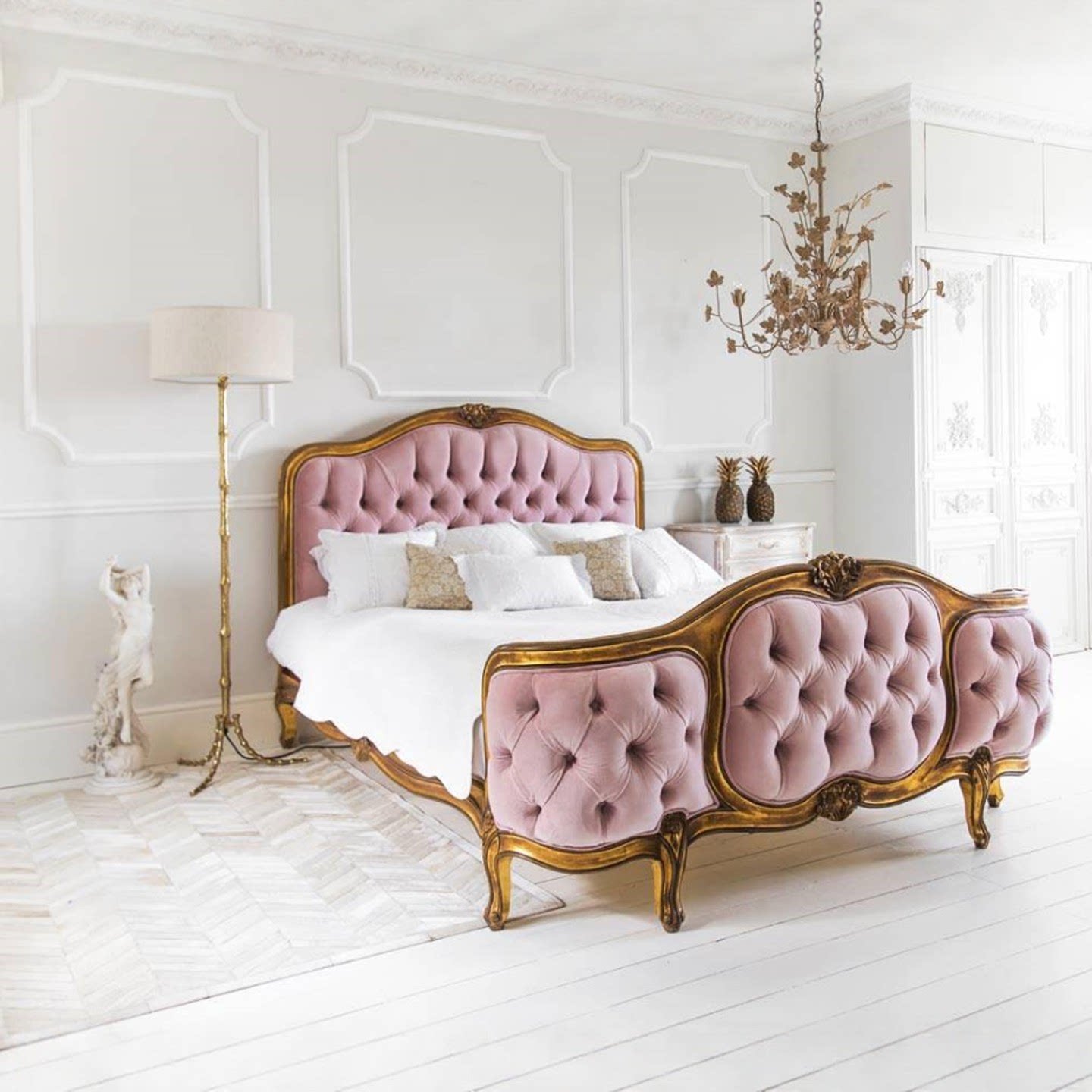 法式复古实木雕花床美式仿古布艺软包床1.8米卧室双人床轻奢婚床