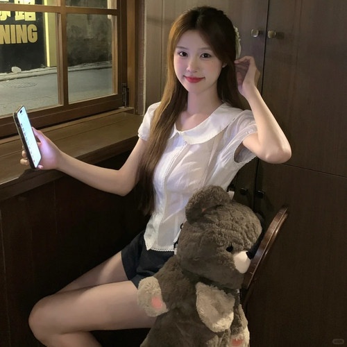 法式少女甜美显瘦娃娃领白色夏季短袖衬衫女修身收腰短款衬衣上衣