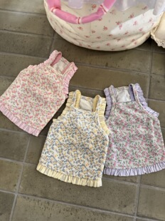 现货Bee复古碎花小吊带宠物夏天裙子小型犬狗衣服马尔济斯约克夏