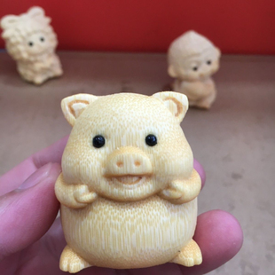 文玩竹雕木雕龙血金丝竹实心的竹子雕刻猪羊猴汽车摆件手把四公分