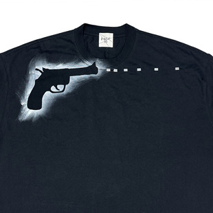 PAGE10手枪手绘缝制子弹金属痕迹宽松短款 T恤男女 中厚纯棉短袖