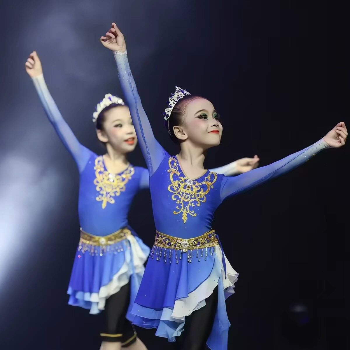 向阳花舞蹈黄色背带裤演出服舞蹈服沙滩帽太阳帽草帽跳舞道具向阳
