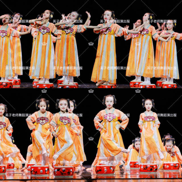 宋蹴鞠侍女图舞蹈演出服汉宫仕女图汉服踏鼓声声丽人行俏宫俏元夕