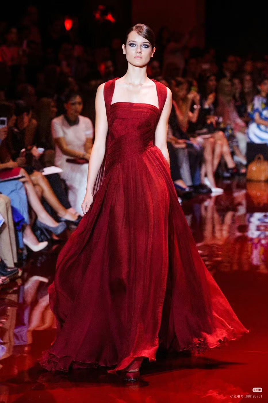 红色订婚礼服裙2026新款气质轻奢小众新娘结婚敬酒服显瘦礼服定制,个性定制/设计服务/DIY,礼服定制/加工,淘宝优惠券,粉丝福利购,淘宝优惠卷