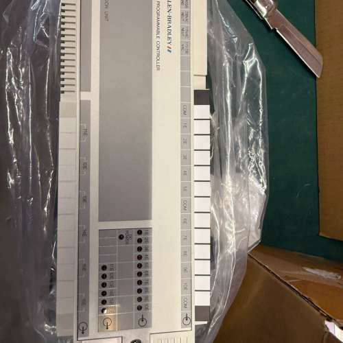 Allen-Bradley SLC 100 PLC 扩