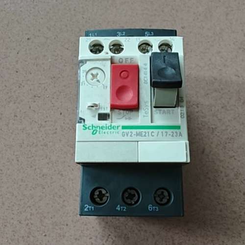出一个GV2-ME21C断路器，17-23A，带辅助触