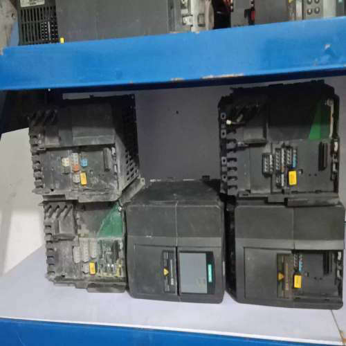 6SE6420-2UD24-0BA1变频器2台~询价