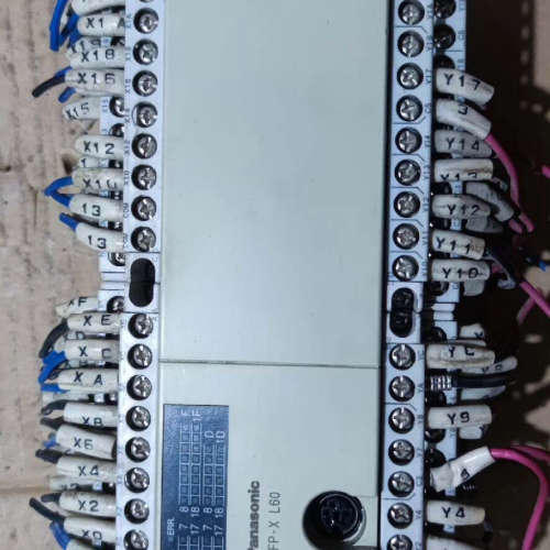 PLC.FP–X   L60.拆机实物图片,成色如图