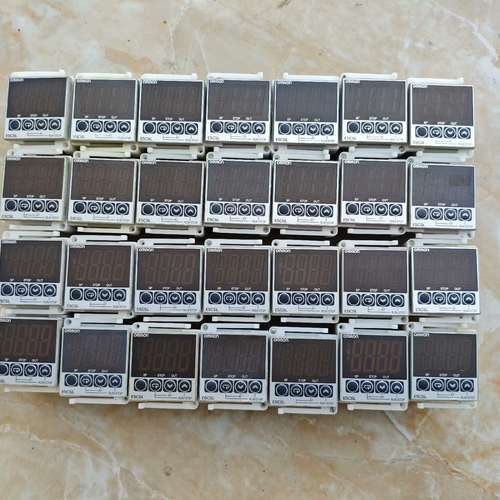 OMRON欧姆龙温控器E5CSL-RTC