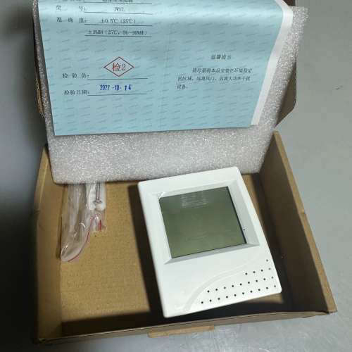 全新JWST-10AC北京昆仑海岸温湿度变送器，有两台