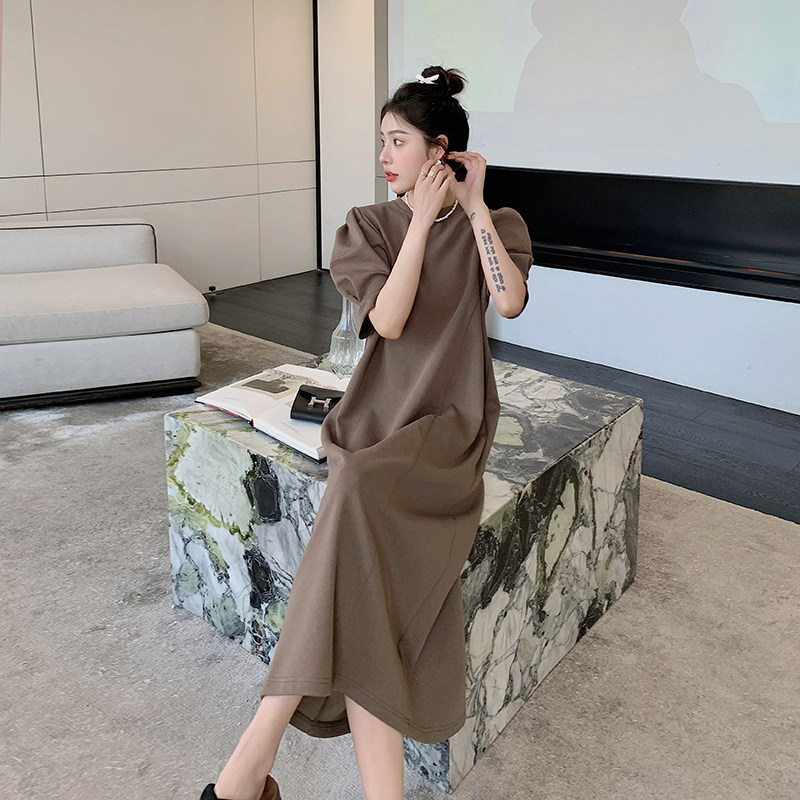 咖色短袖连衣裙女夏季欧货长款T恤裙2024年新款休闲时尚直筒裙子
