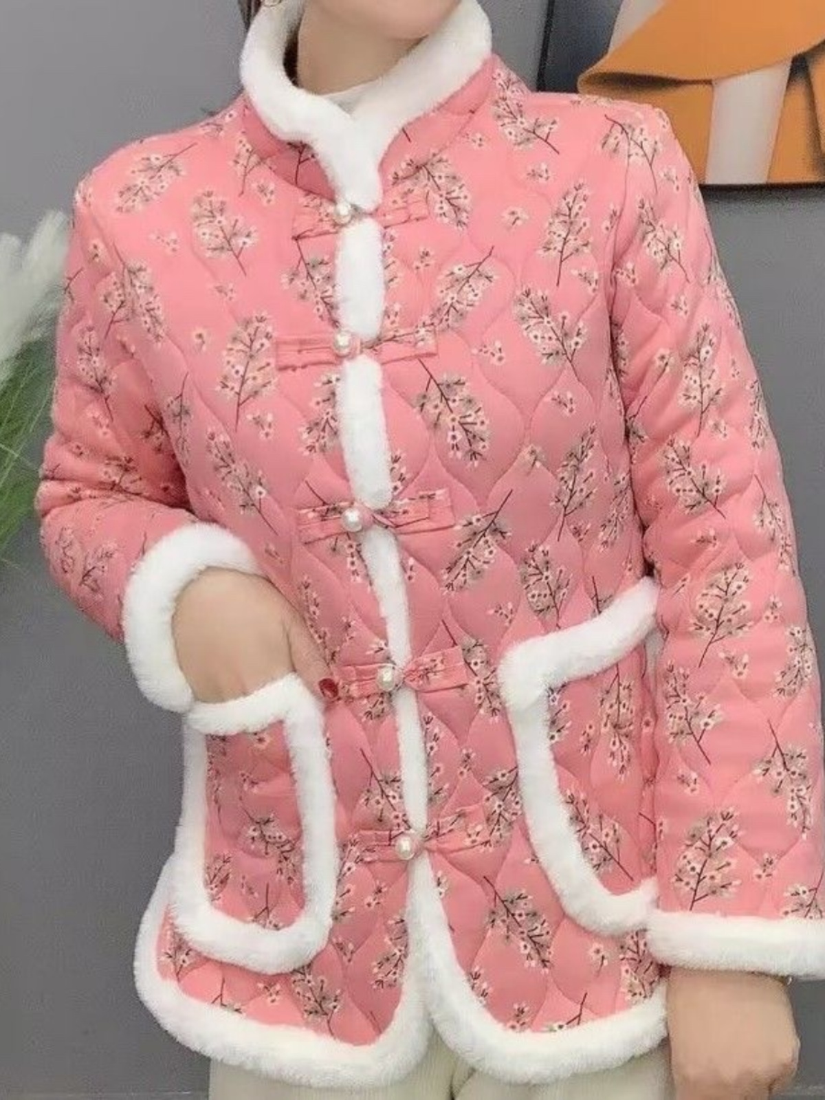 复古妈妈装加厚保暖外套花袄女网红冬季新款女装棉衣东北唐装棉袄