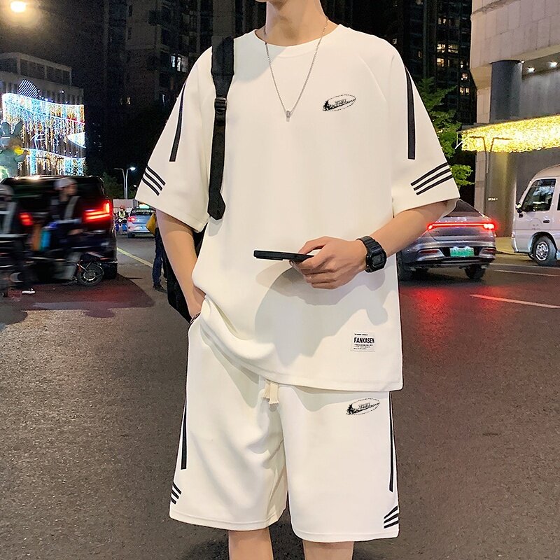 耐克顿休闲套装男士夏季2026新款时尚简约青少年半袖运动两件套潮