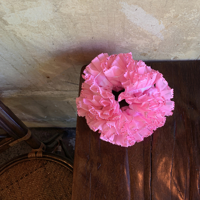 粉色绣球大肠发圈洋气时尚