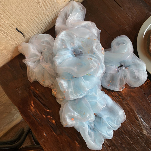 通透蓝色欧根纱发圈珠珠点缀