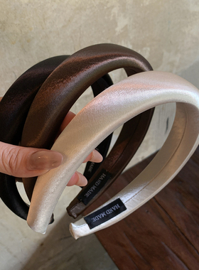 泛着亮光的缎面 纯色发箍女款高级感洋气时尚头箍日常外戴发饰