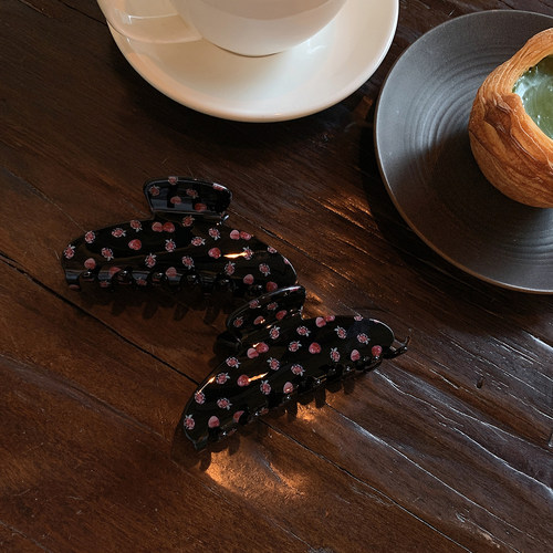 草莓新款2025巨好看的抓夹大号