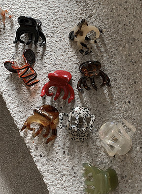 ins复古章鱼抓夹中号半扎发 france高级感巧克力加厚发抓鲨鱼夹