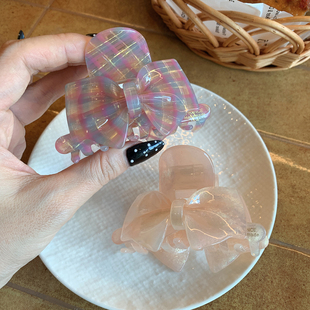 蝴蝶结独特漂亮抓夹女发量少高品质醋酸鲨鱼夹发饰 洋气果冻格纹