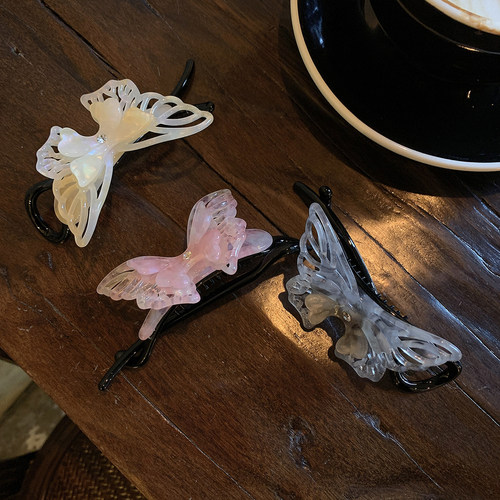 扭扭夹双层镂空立体蝴蝶香蕉夹