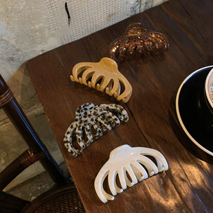 加厚4mm 复古木纹理超级好看的抓夹大号发量大小众南瓜鲨鱼夹新款