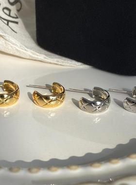 Aaim 韩国东大门小香风菱格纹C型耳圈简约ins百搭金属耳环秋冬