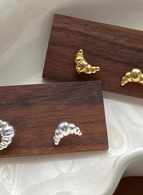 Aaim 牛角包耳钉小众设计耳环925银针新款简约小巧精致耳饰女