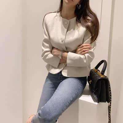 三小姐的咖啡小香风外套2026年新款女初秋季气质单排扣短款开衫