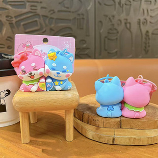 创意新款情侣柴犬可爱包包挂件情侣钥匙链抓娃机小礼品