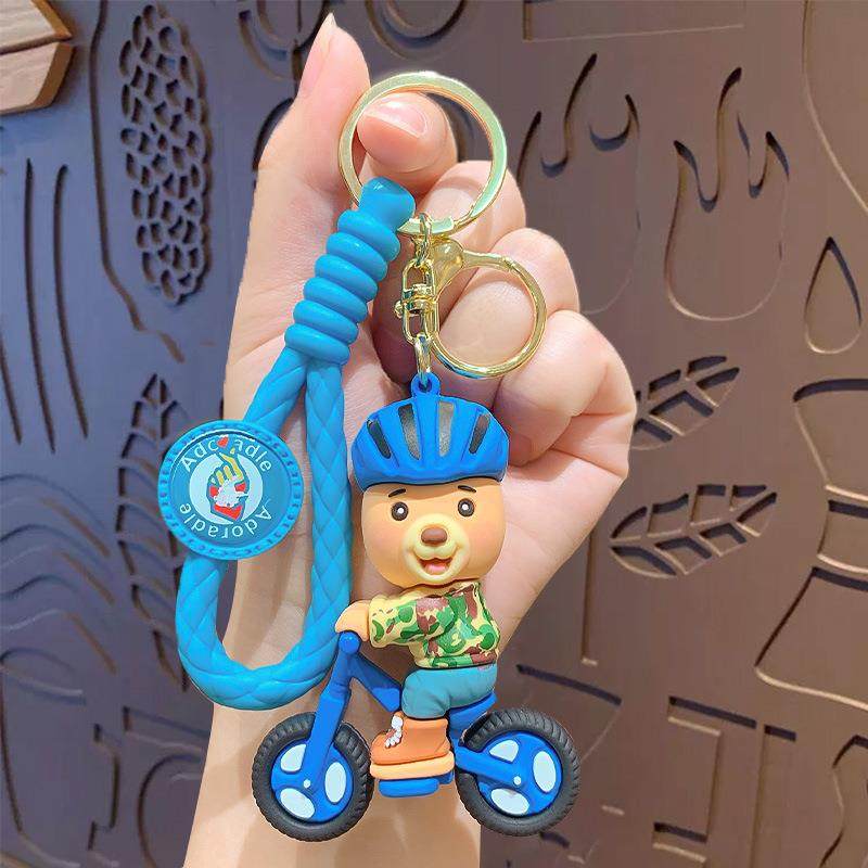 创意卡通迷彩单车小熊钥匙链挂饰情侣汽车书包挂件钥匙扣礼品