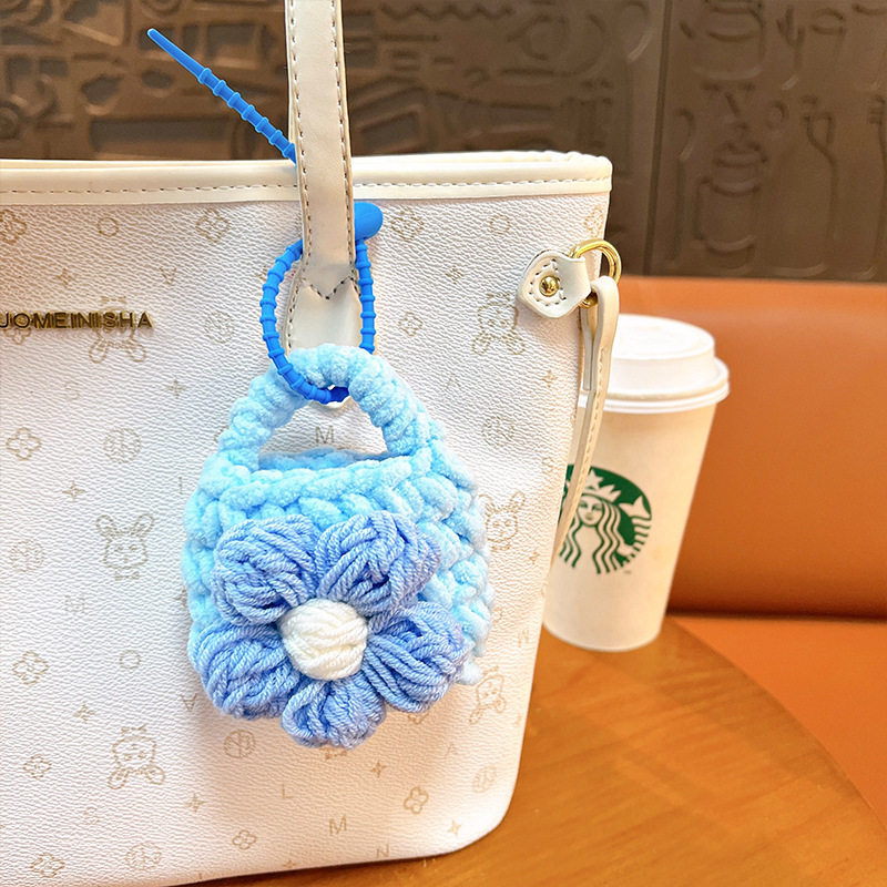 创意毛线钩织花朵零钱包精致可爱耳机包收纳包挂件礼品,箱包皮具/热销女包/男包,钱包,淘宝优惠券,粉丝福利购,淘宝优惠卷