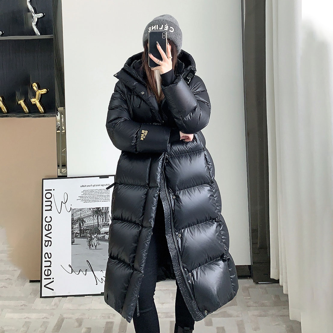 BLACKEFFECT黑金羽绒服女